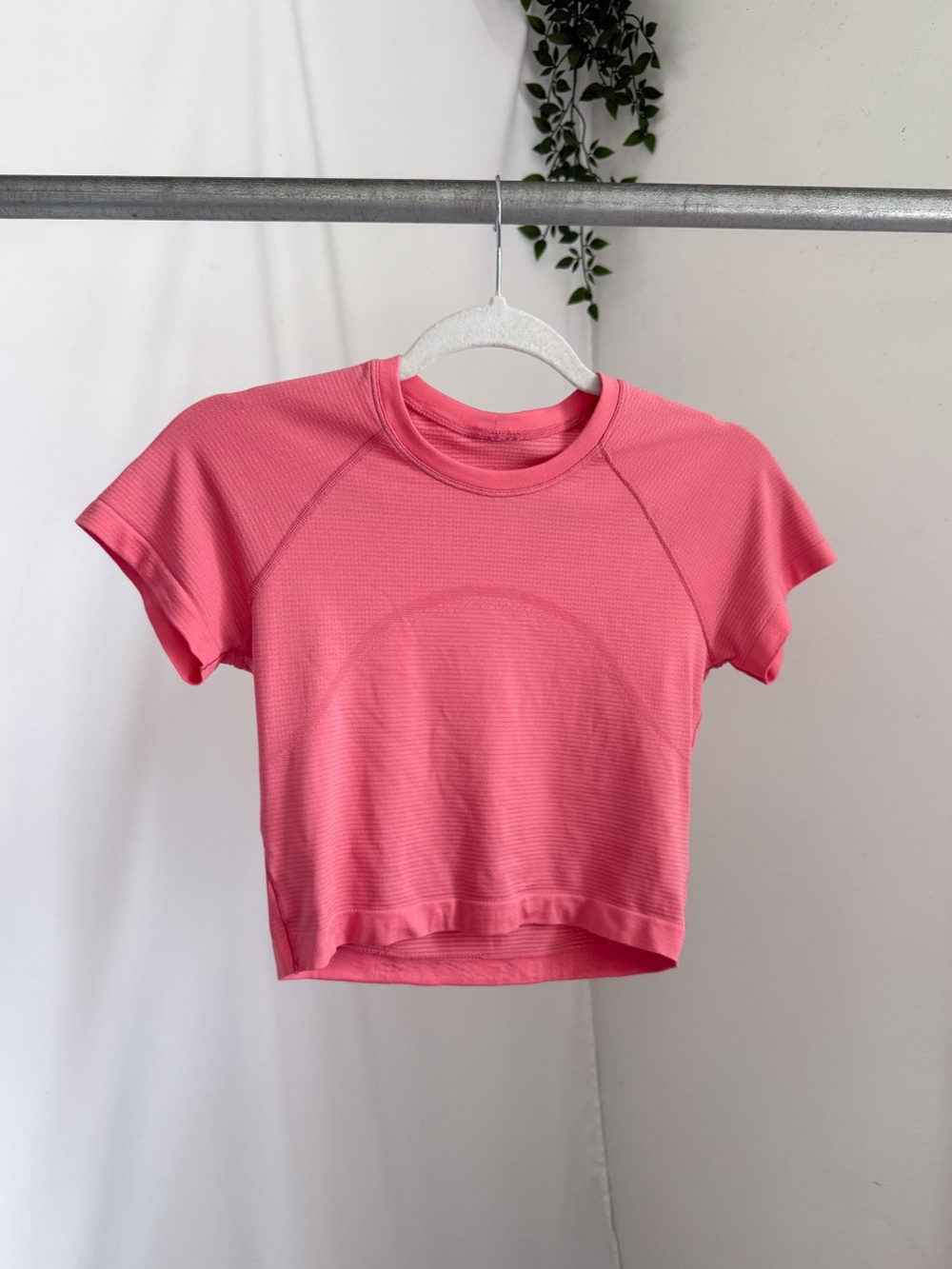 Lululemon swiftly crop tee